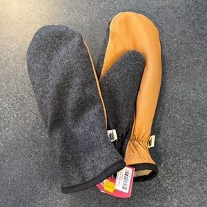 Gray and Tan Stormy Kromer mittens
